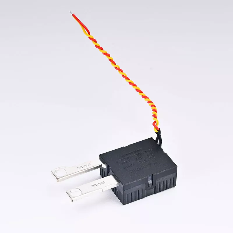 Relai Pengunci Tiga Fase yang Dipasang di Dinding 120A Relai Pengunci Tiga Fase yang Dipasang di Dinding 120A