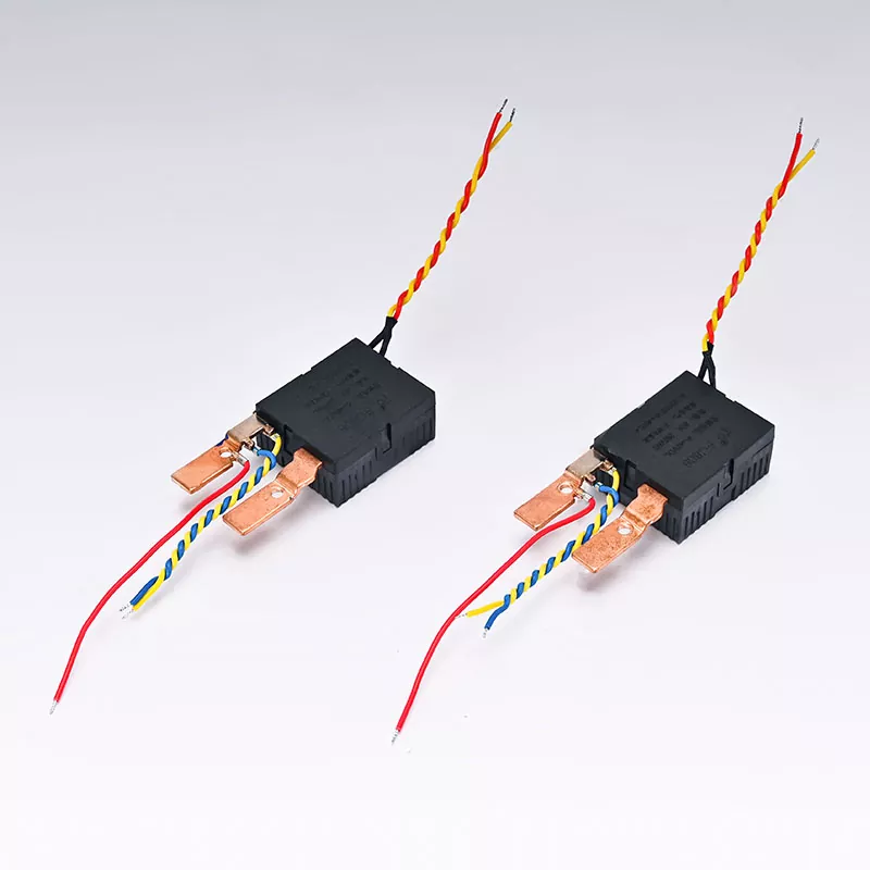 Relai Pengunci Kiri-dalam-Kanan-Keluar Tipe Rel 2P Fase Tunggal Relai Pengunci Kiri-dalam-Kanan-Keluar Tipe Rel 2P Fase Tunggal